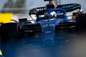 Vowles Clarifies Albon's Continued Association with Williams Until F1 2025