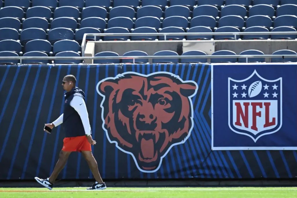 Bears GM Ryan Poles Fires Back at Robert Griffin III's Comments