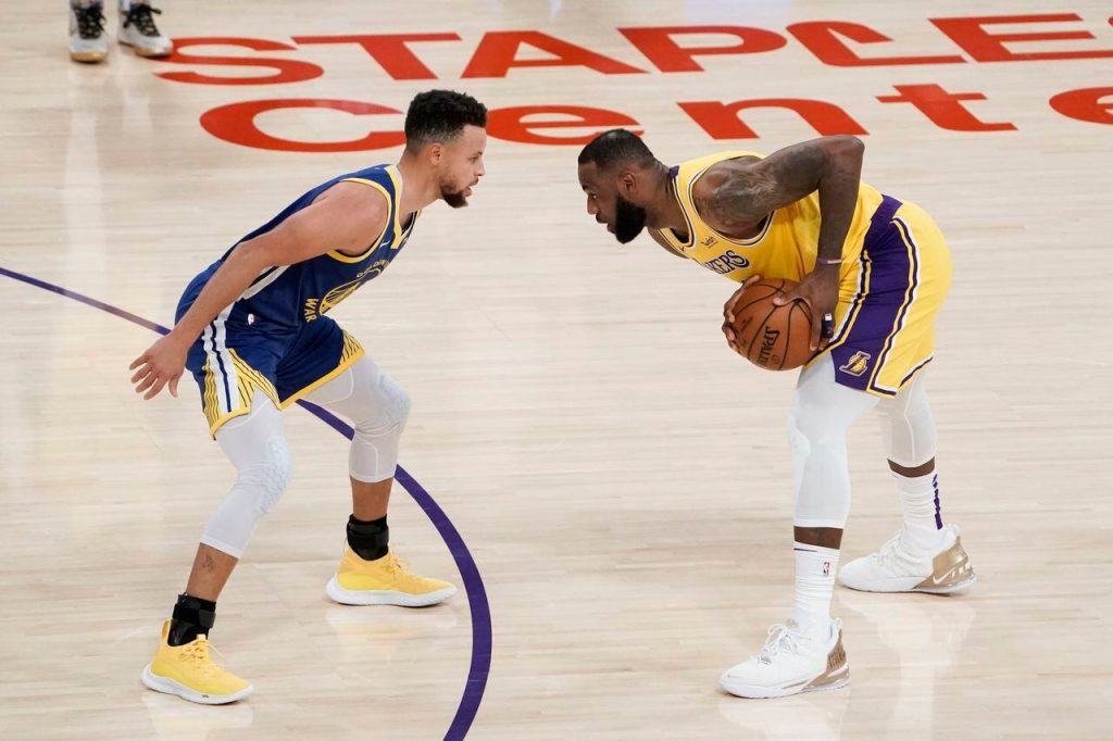 Curry's Availability for Warriors vs. Lakers: TV, Time, Stream