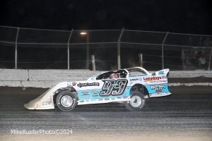 DIRTcar Suspends Devin Moran and Kyle Bronson for Violations