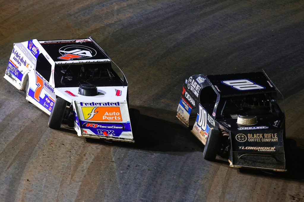 DIRTcar Suspends Devin Moran and Kyle Bronson for Violations