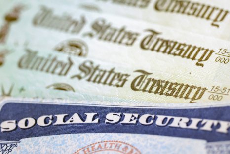 GOP Voters Worried About Social Security Cuts, Poll Reveals