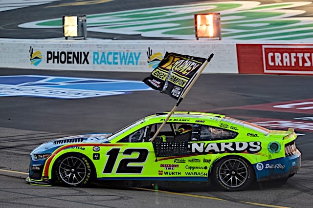 NASCAR Face-Off: Blaney and Chastain's Racing Drama Unfolds