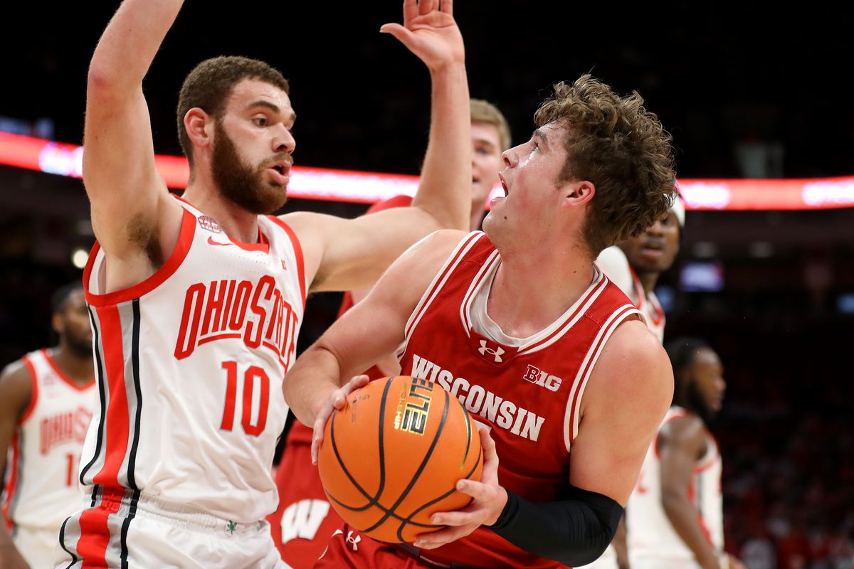 Ohio State Secures Victory Against Wisconsin in Thrilling First Round of the Big Ten Tournament