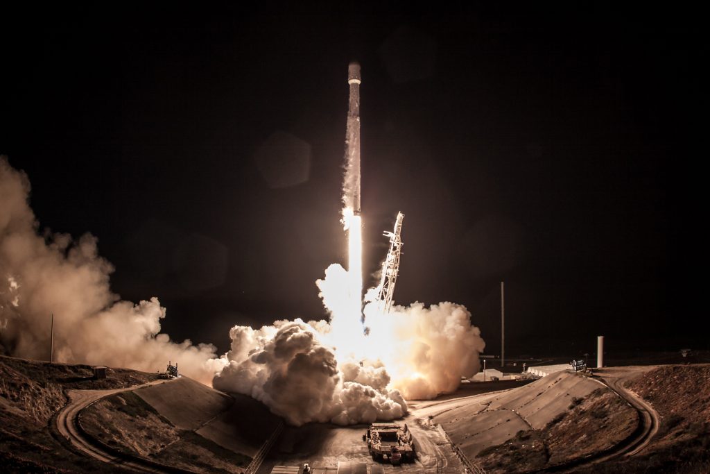 SpaceX Rocket Launch Lights Up Arizona Skies