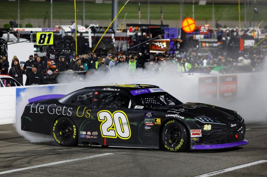 Almirola Seals Victory in Nail-Biting NASCAR Xfinity Series Race at Martinsville Speedway