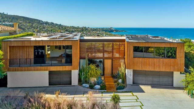 Discover the Lap of Luxury: The 3 Most Lavish Homes in San Diego This Week!