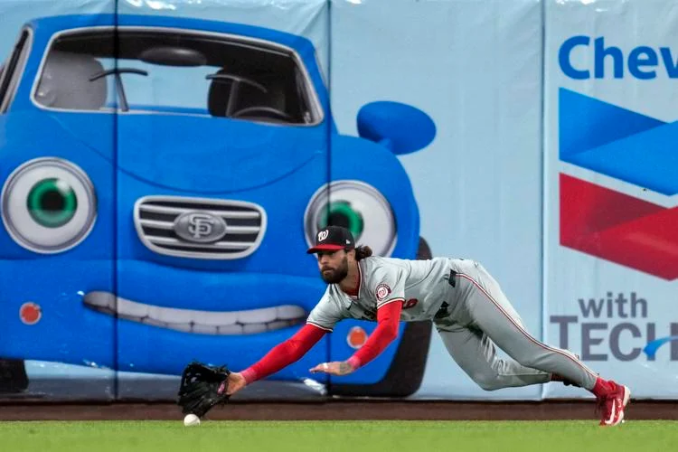 Nationals Defeat Giants 8-1, Spoil Blake Snell's Debut