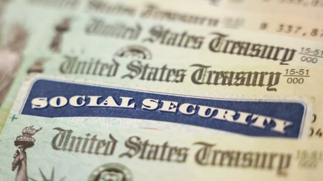 Financial Experts and Public Concerns Mount Over Future of Social Security Payments