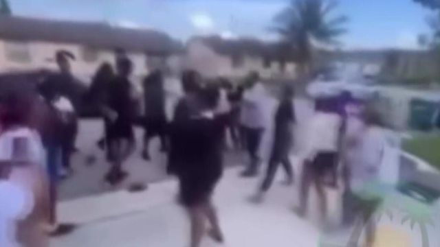 Man Fatally Stabbed While Breaking Up Fight Between Teen Girls in Florida City, Police Report