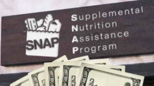 SNAP Recipients May Face Decrease in Food Stamps Payments After 2025 COLA Adjustment in October