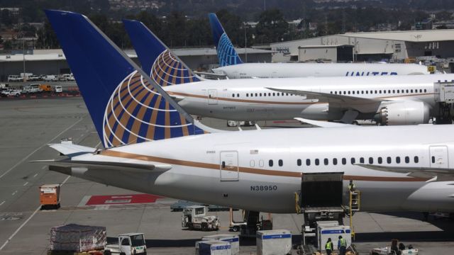 Two Passengers Injured and Hospitalized After Collision Warning on United Flight