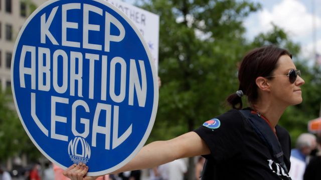 Tennessee Judges Decide Doctors Cannot Be Reprimanded for Conducting Emergency Abortions