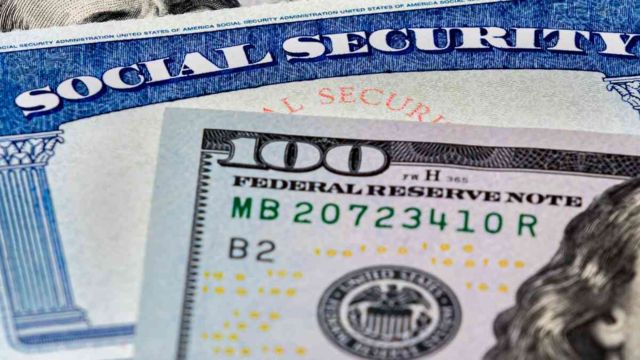 Retirement in the U.S. How Filing for Social Security at 62 Could Lead to a Lower Monthly Check