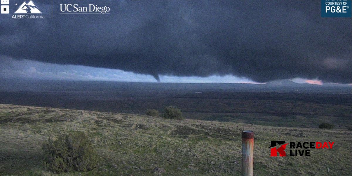 California's First Tornado in January 2025 Strikes Near Shasta County