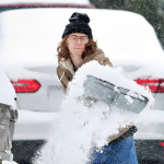 Washington & Oregon Snowstorm: Heavy Snow, Freezing Rain to Impact Travel Until Saturday