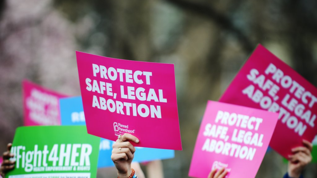 12 Weeks After Missouri Voters Legalized Abortion, State Still Struggles to Restore Access!