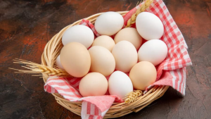 Navigating the Egg Crisis: Cost-Effective Substitutes for Everyday Cooking!