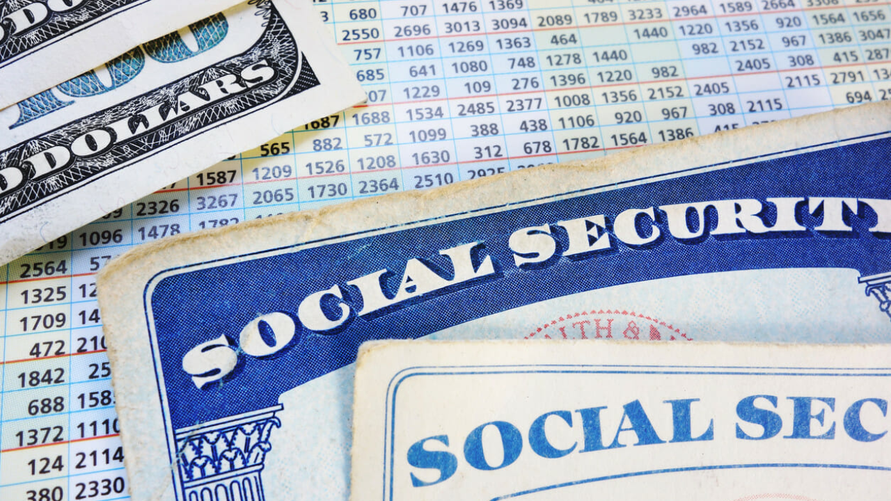 Viral PSA Warns Americans to Print Social Security Statements Immediately!