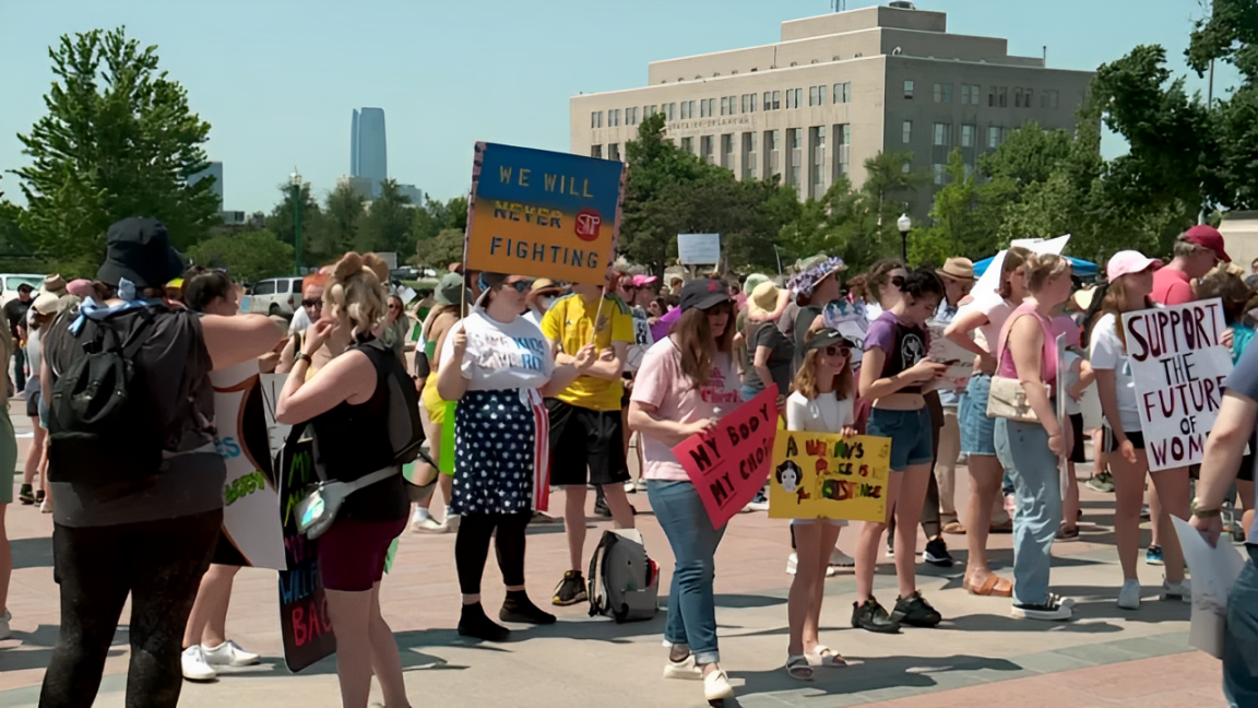 Protestors to Rally Outside Oklahoma State Capitol as Lawmakers Return!