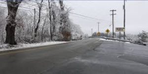 Wintry Mix Causes Slick Roads in Roanoke as Crews Work to Keep Areas Clear