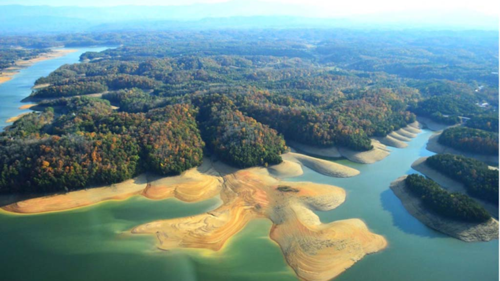 16 Best Lakes in Tennessee for a Peaceful Getaway You’ll Love