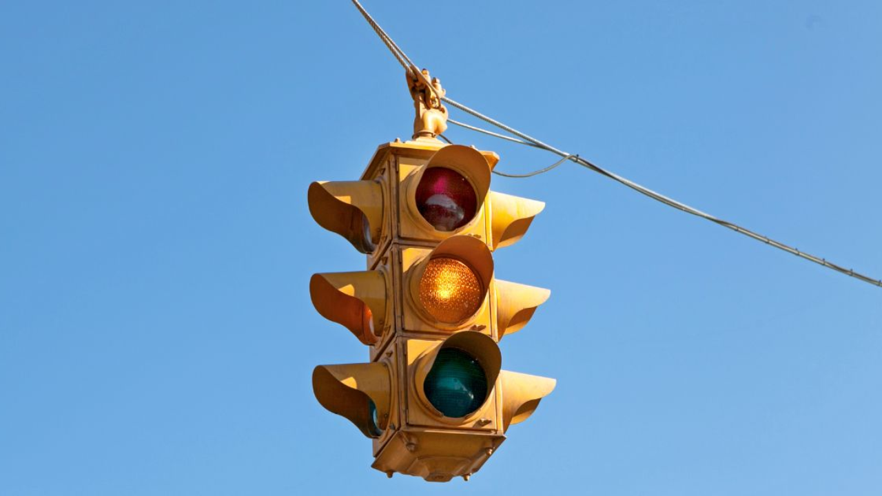 Can You Get a Ticket for Turning Right on a Red Arrow in North Carolina?