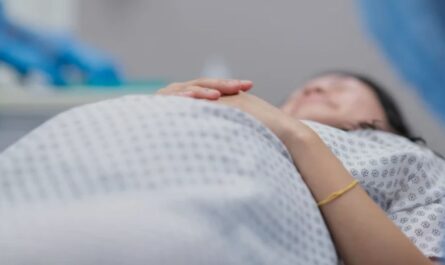 Grandmother Furious Pregnant Woman Won’t Let Her in Delivery Room