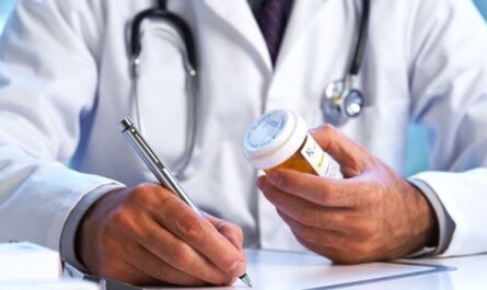 Mom Considers Halting Daughter’s Leukemia Treatment to Afford Sibling’s Tuition