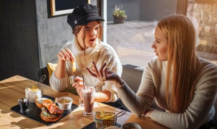 Woman Called Petty for Asking Friend to Repay Money She Owes