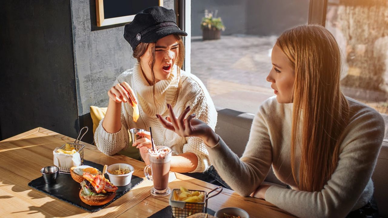 Woman Called Petty for Asking Friend to Repay Money She Owes