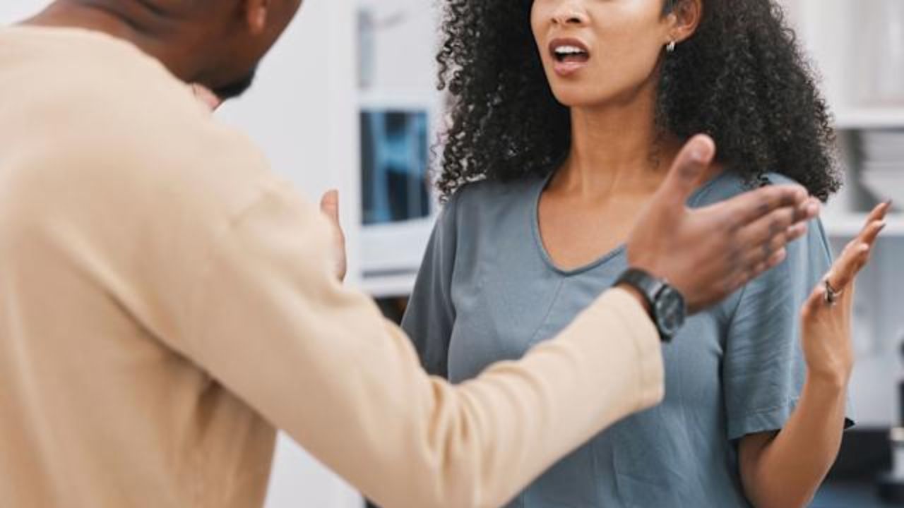 Woman Sparks Debate After Admitting She’s Waiting for Inheritance to Divorce Husband